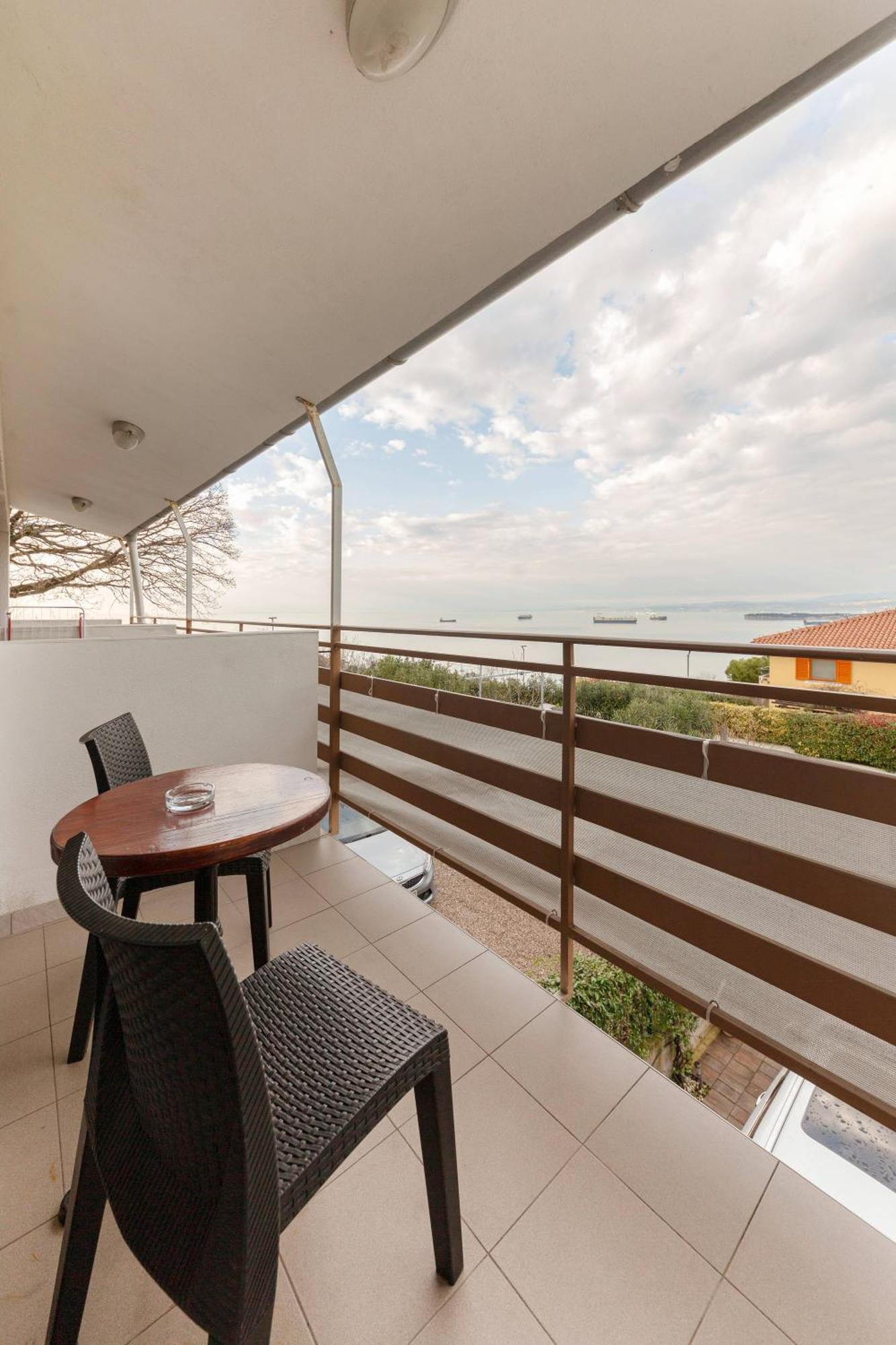 Apartma Gaja Koper Bagian luar foto